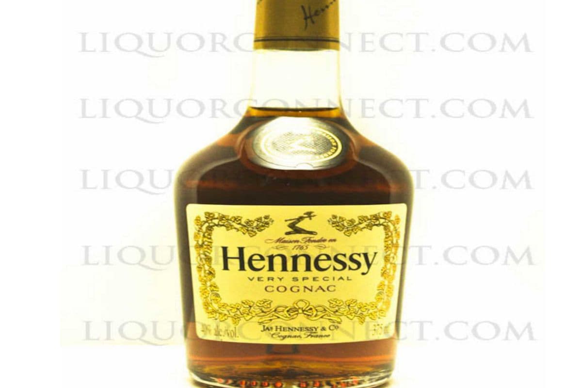 HENNESSY V.S. (1 x 750 ML) (1 x 750 ML)