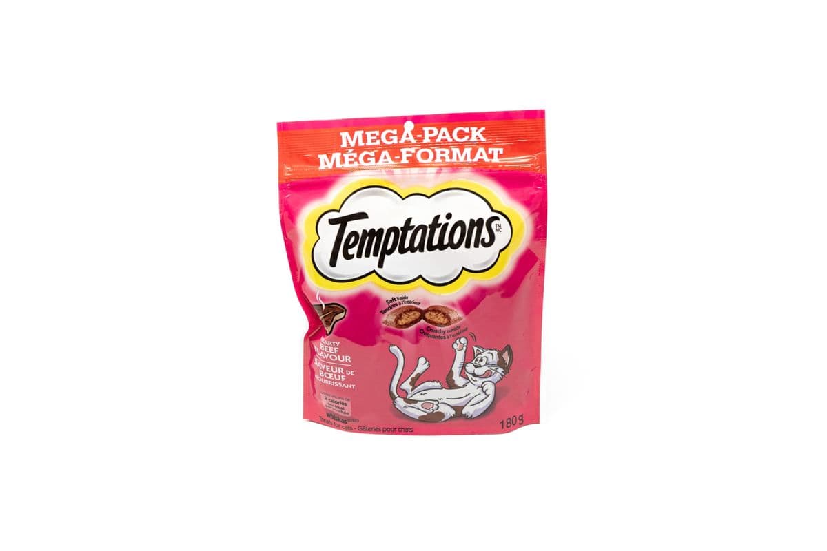 Whiskas Temptations Hearty Beef Flavour Treats For Cats (180 g)