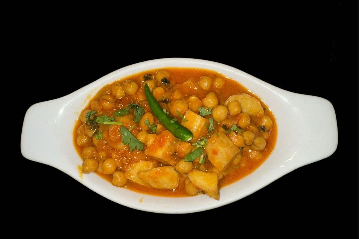 Pois chiches avec pommes de terre / Channa Aloo