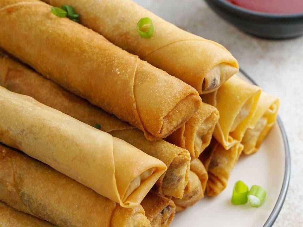 F09 Deep Fried Shrimp Rolls (3 pcs)