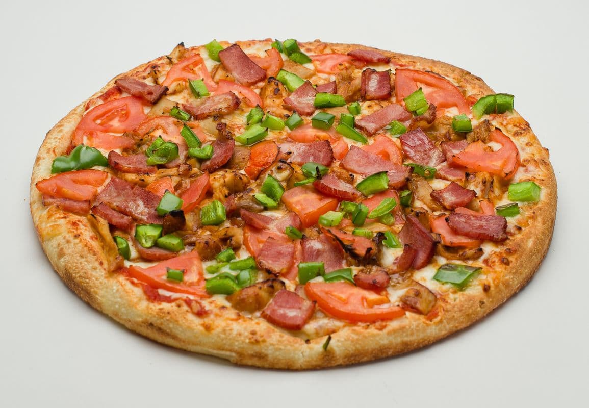 12" Medium BBQ Chicken Delight Pizza