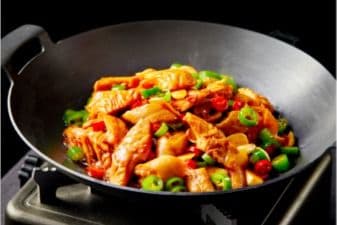 Grilled Pork Intestines 干锅肥肠
