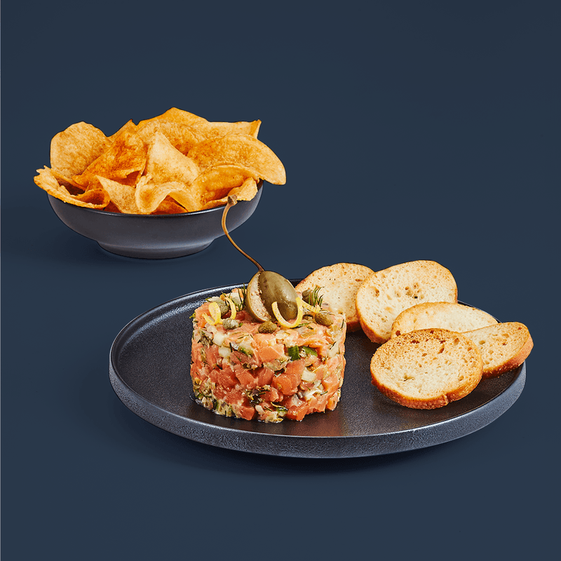 Tartare deux saumons (Portion Régulière) / Twin Salmons tartar (Regular Portion)
