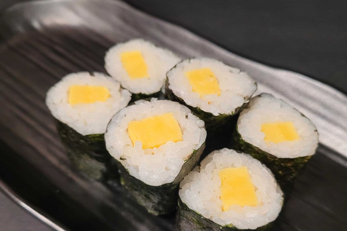 Tamago(sweet egg) Roll