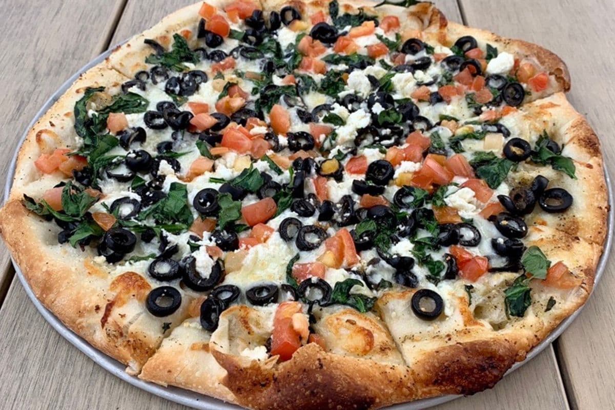 12" Medium White Greek Pizza