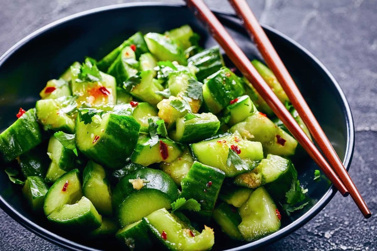 L3. Salade de concombre / Cucumber Salad