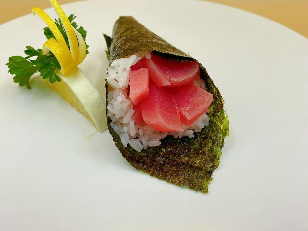 Tuna HandRoll