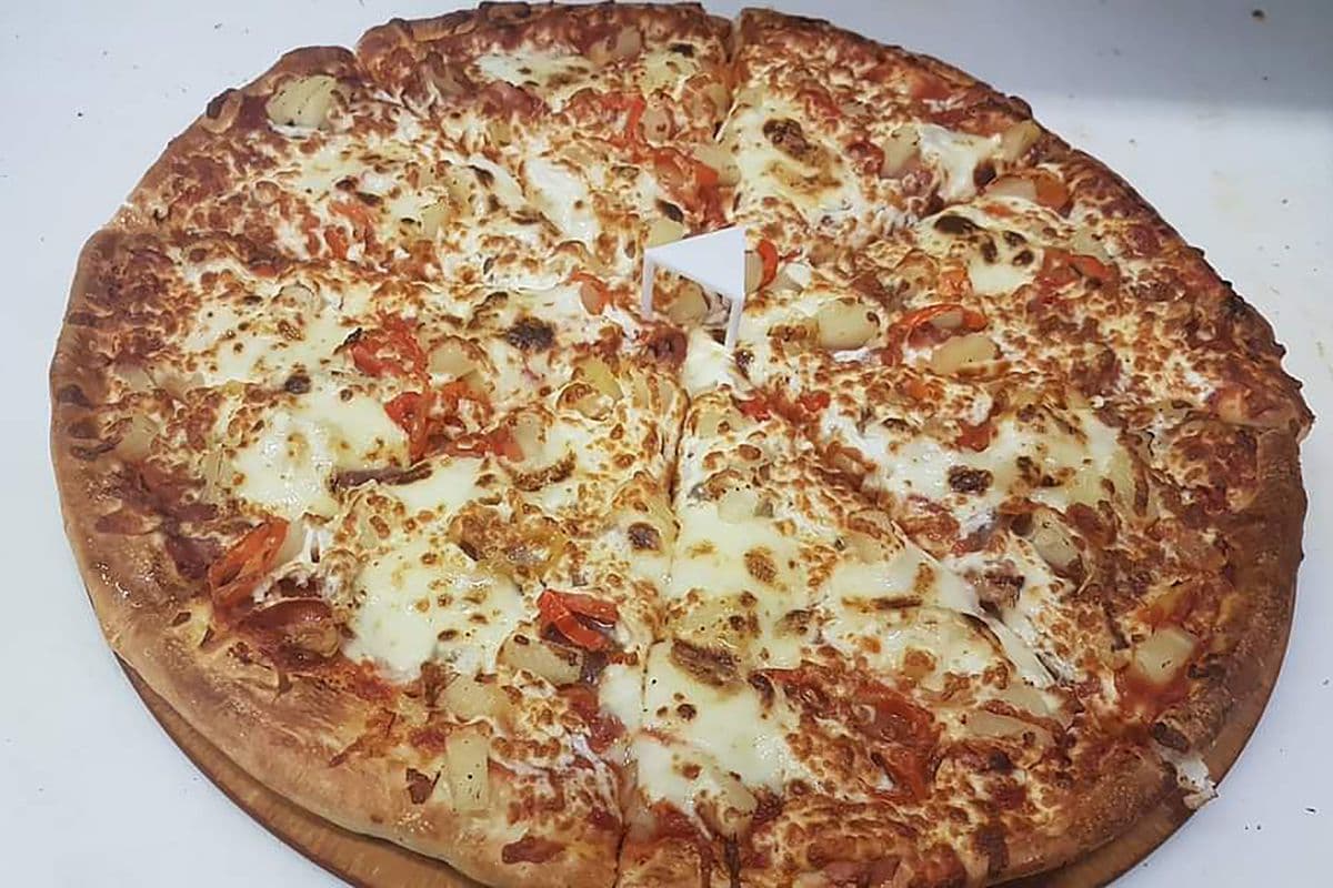 12" Medium Hawaiian Supreme Pizza