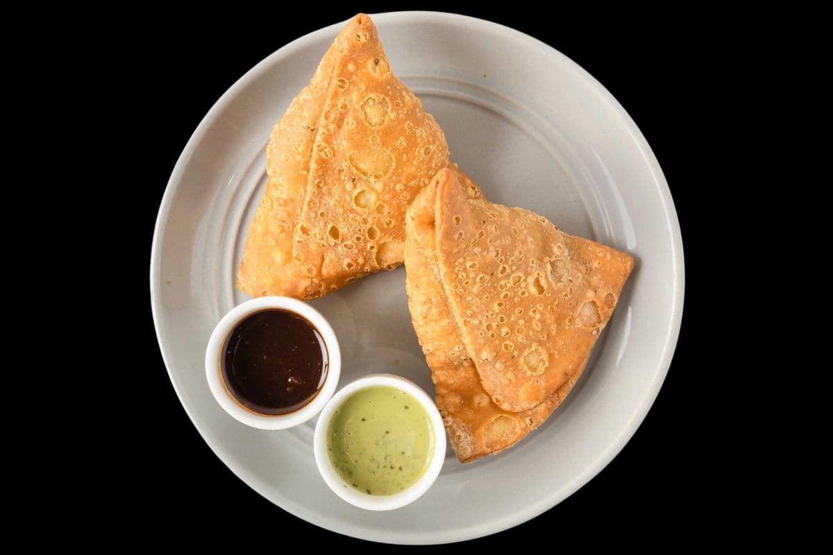 Samosa (2 pcs)