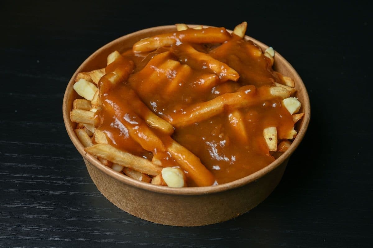 Poutine standard / Standard Poutine