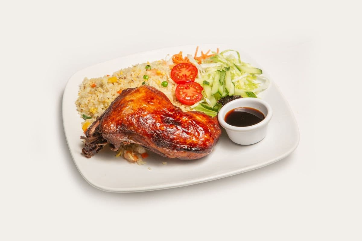 R11. Crispy Skin Chicken with Fried Rice / Com Chien Dui Ga Chien Gion
