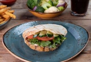 Peri Veggie Pita