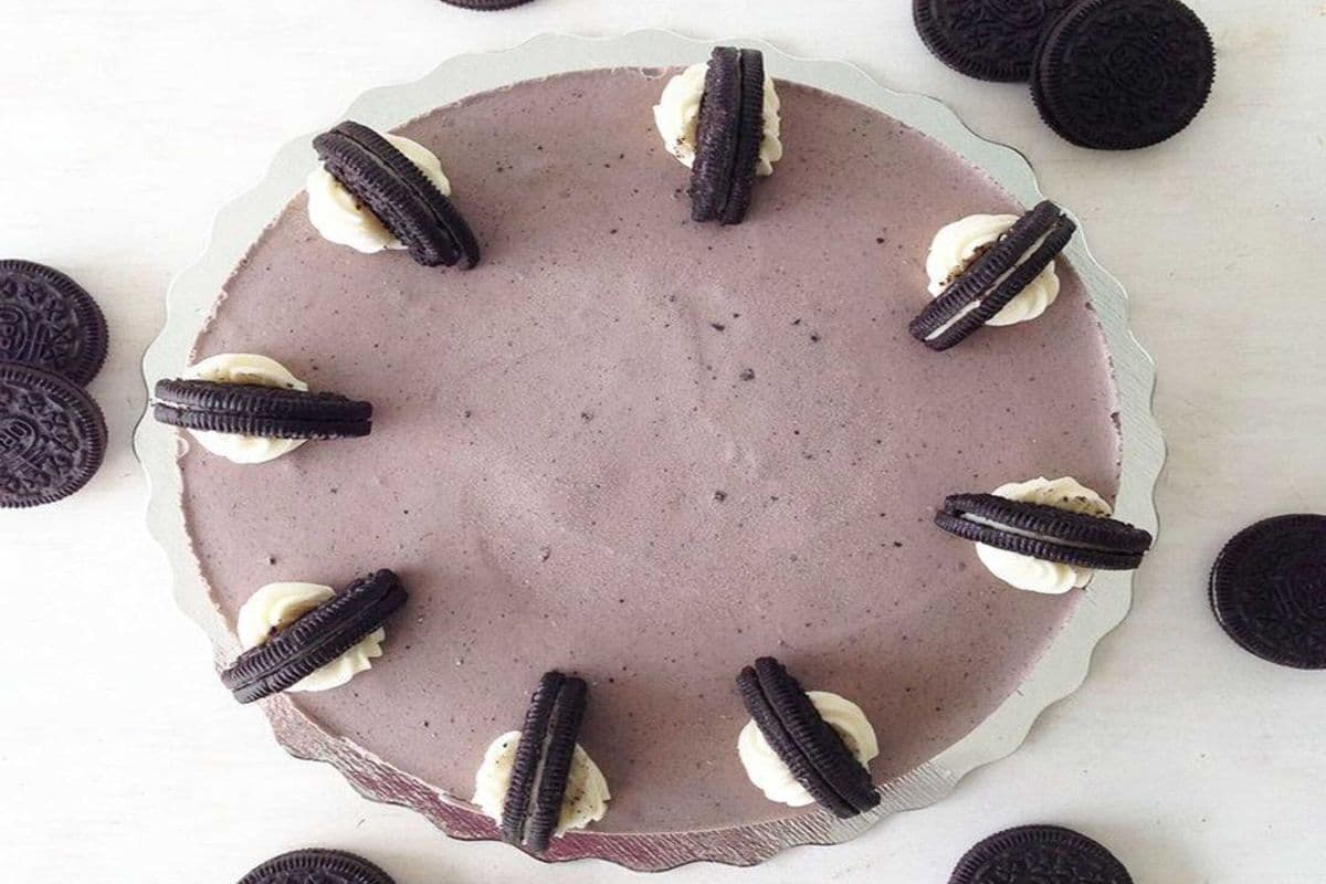 Cookies 'N Cream Ice Cream Cake