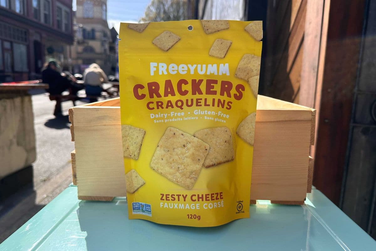 Freeyumm Zesty Cheese (120 g)