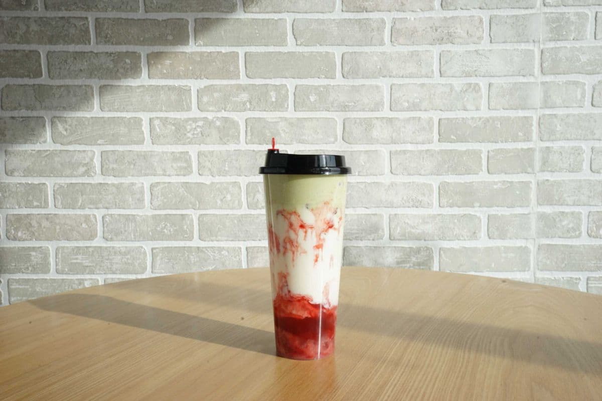 Matcha strawberry Milk