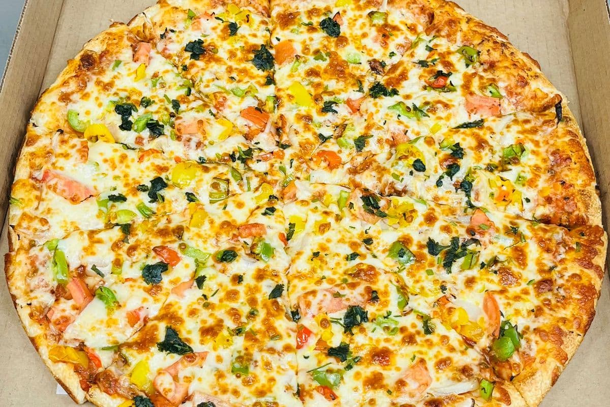 10" Punjabi-Style Veggie Pizza
