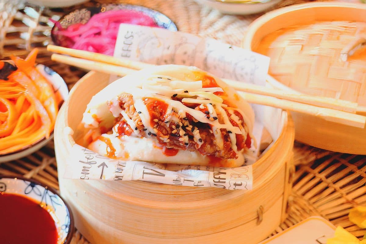 Cluck Off Bao