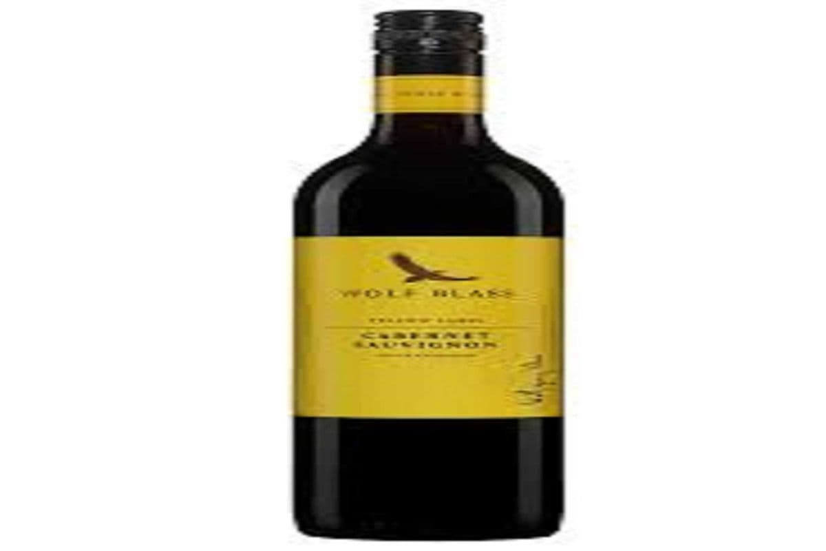 Wolf Blass Red Label Shiraz Cabernet (1 x 750 ml)