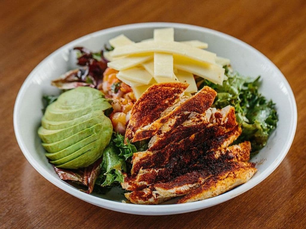 Blackened Chicken & Cheddar Salad