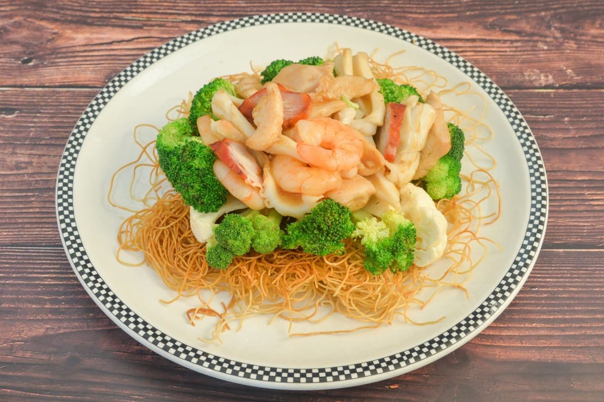 211. Cantonese Chow Mein