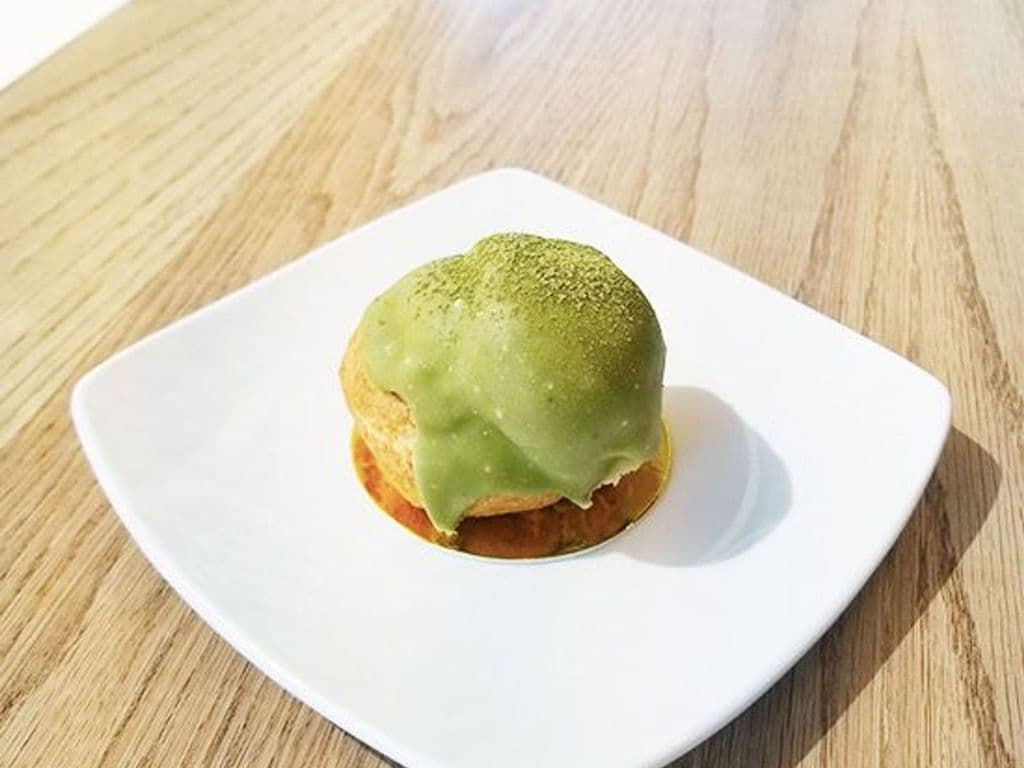 Matcha Cream Puff