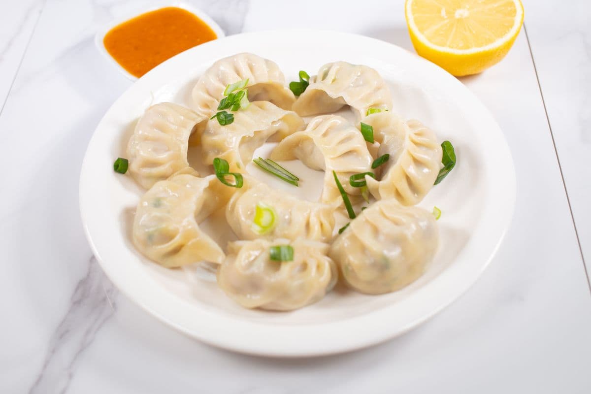 Veg Steamed MO MO (10 PCS)