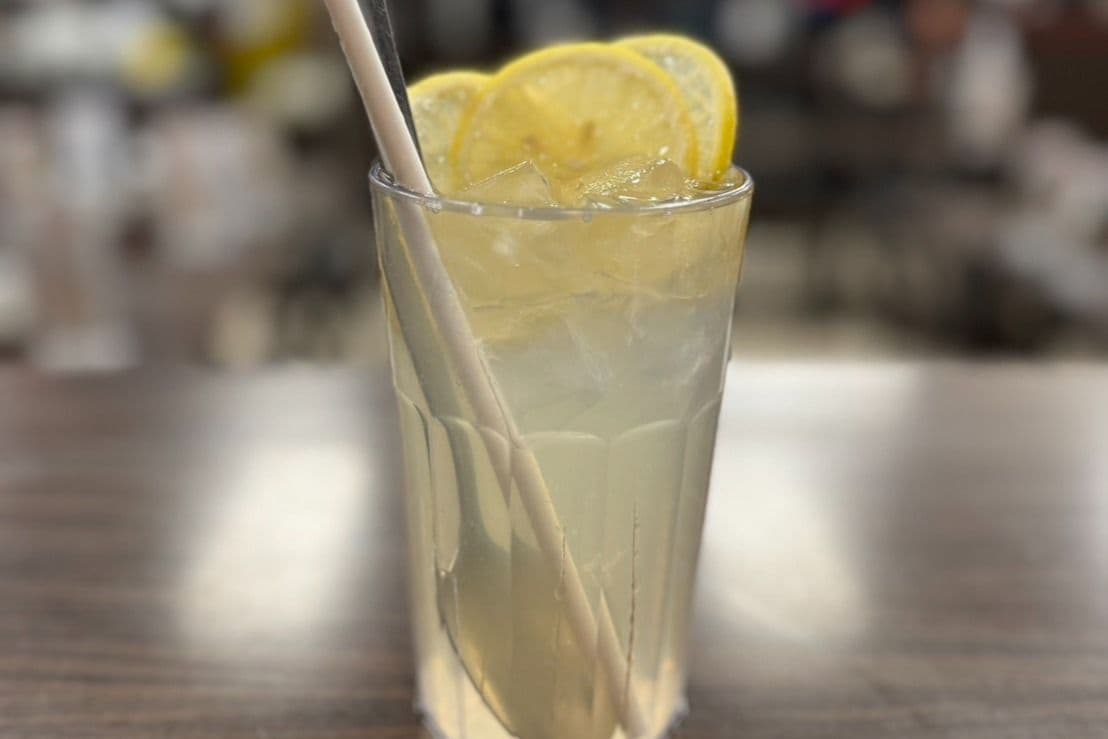 Cold Water with Lemon / 凍檸檬水
