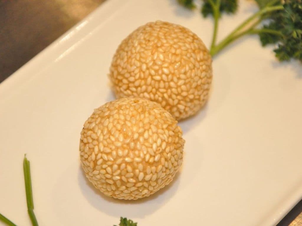 615. Sesame Ball (6pc)
