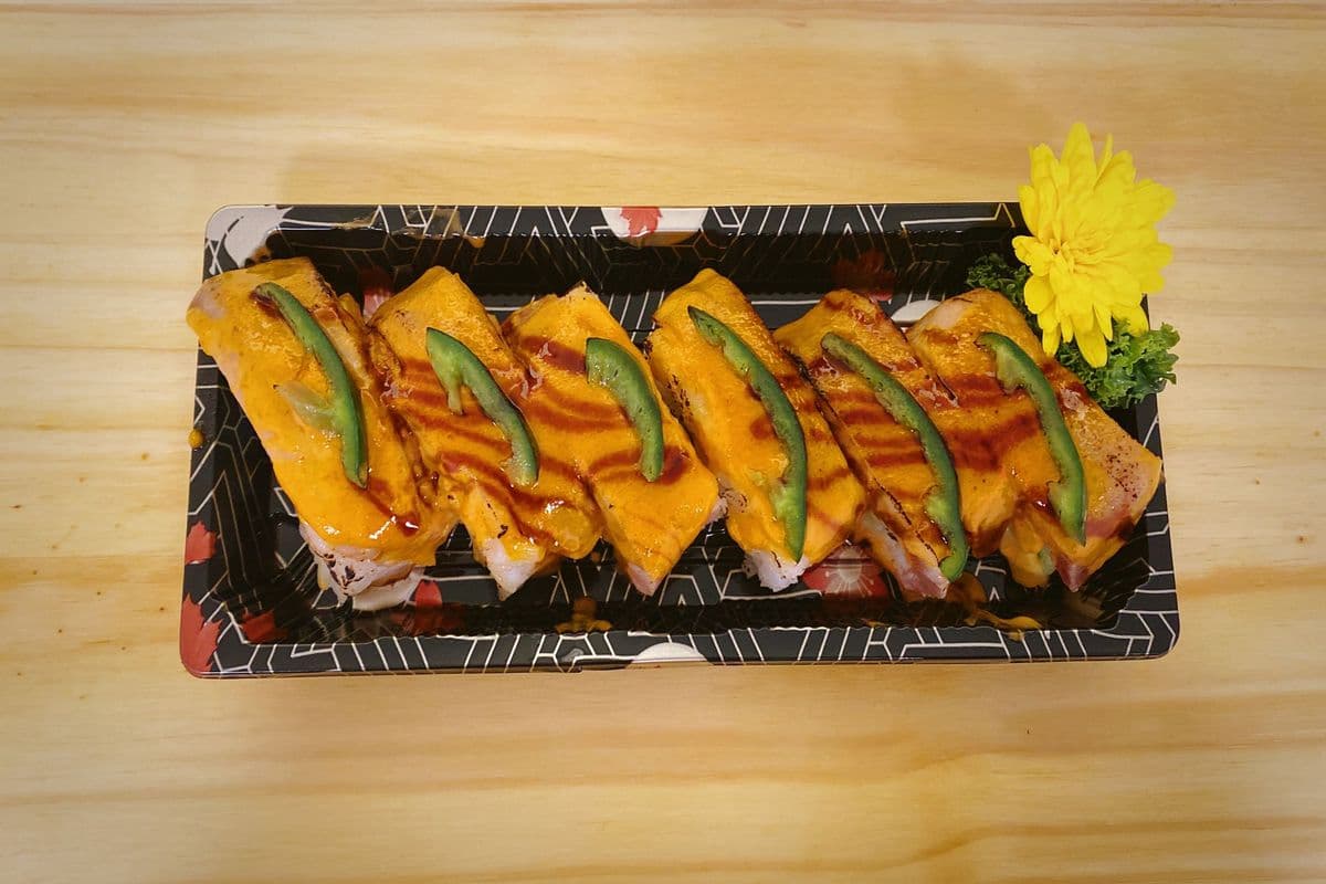 Aburi Tuna Pressed Sushi (6 pcs)