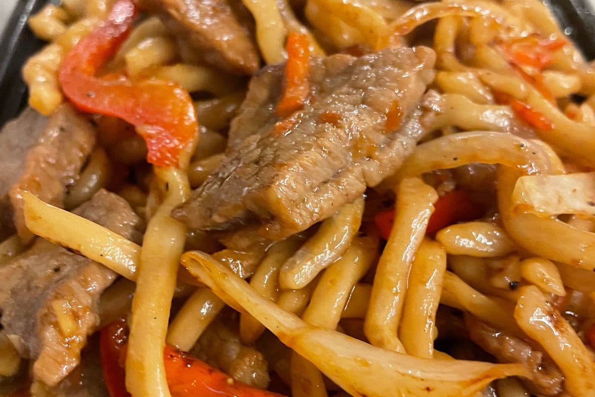 52. Shanghai Thick Noodles