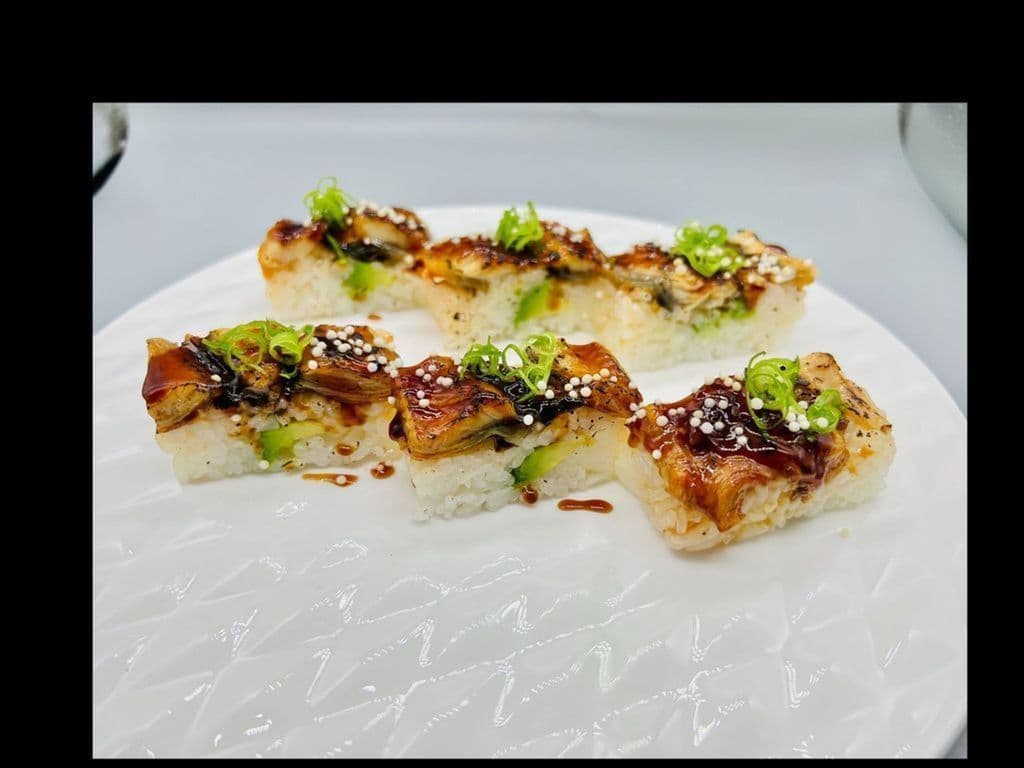 Unagi Oshi