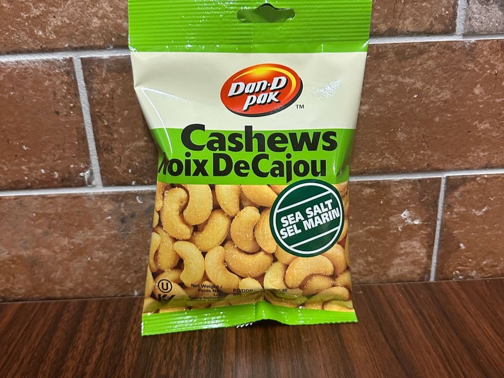 DAN D PAK SEA SALT CASHEWS 100G