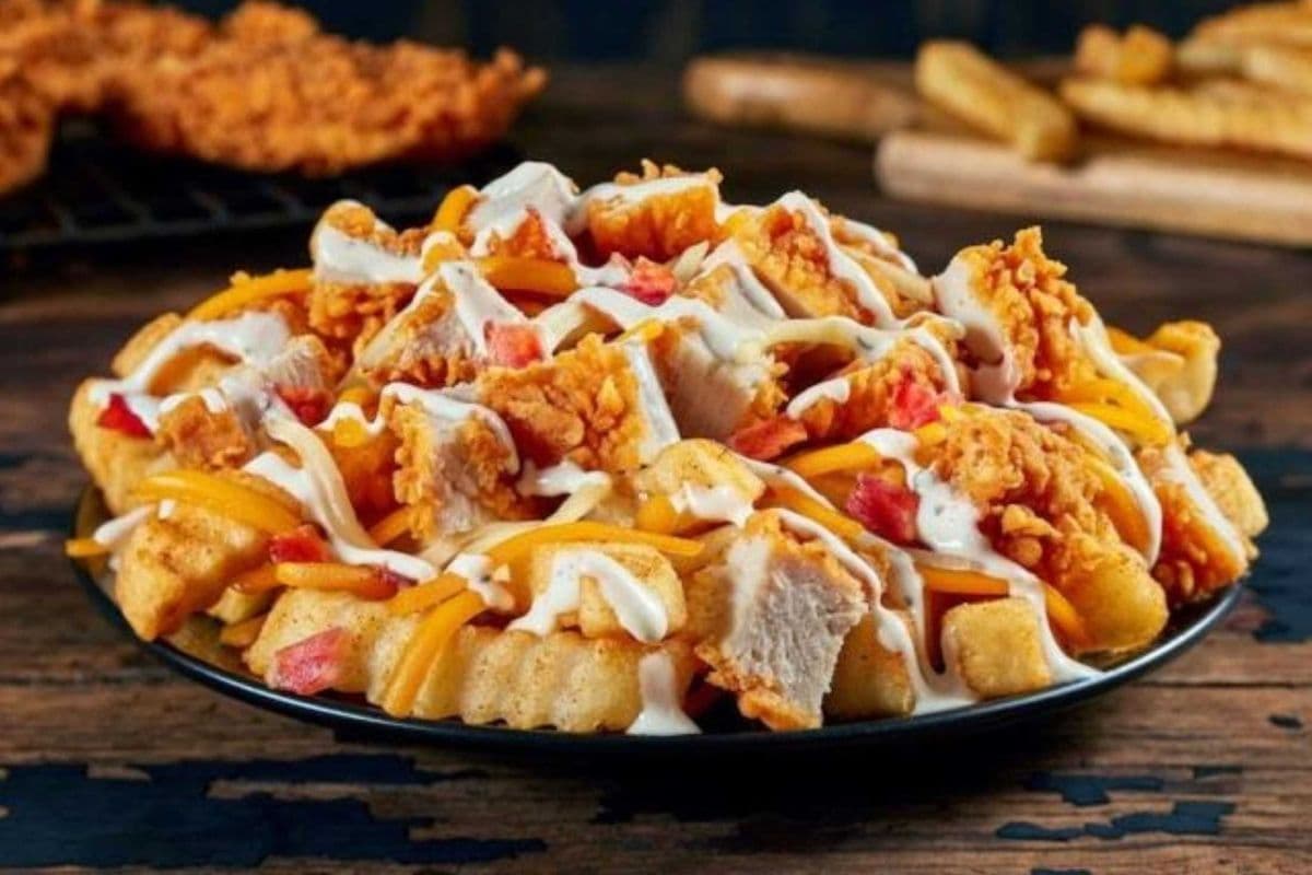 La Poutine & Crispy Chicken