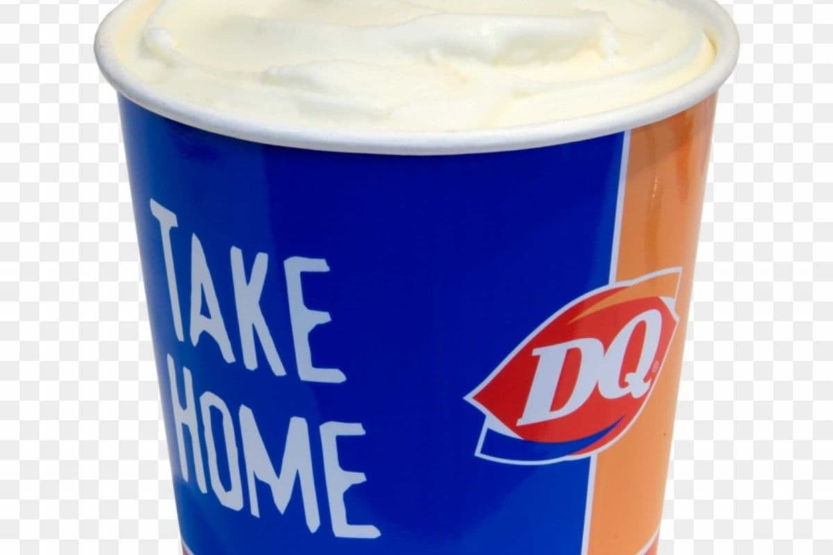Crème glacée molle à la vanille (1L) / Vanilla Soft Serve Ice Cream (1L)