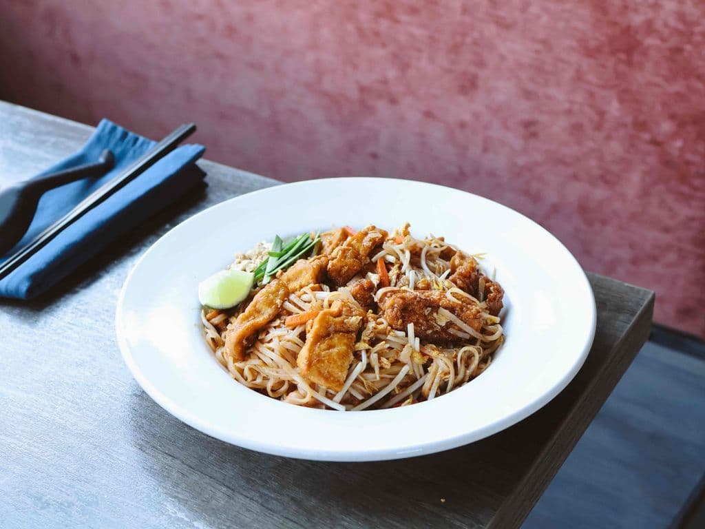 S15B - Vegetarian Stir-Fried Rice Noodles (Hu Tiu Xao Chay)