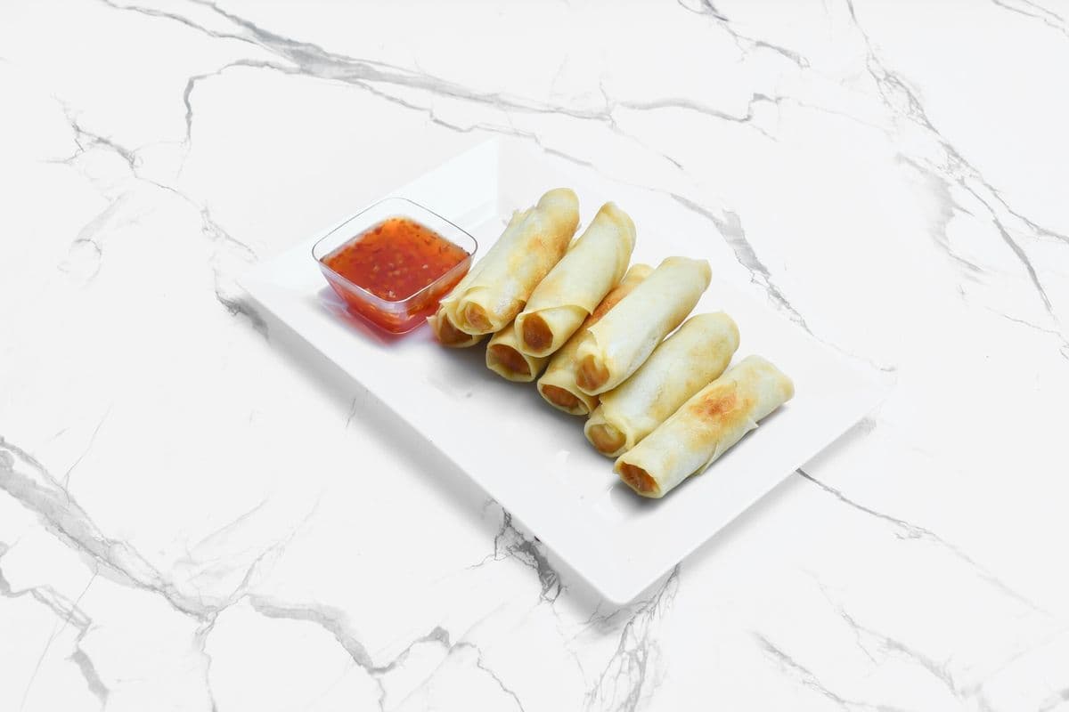 Veggie Spring Rolls (8 pcs)