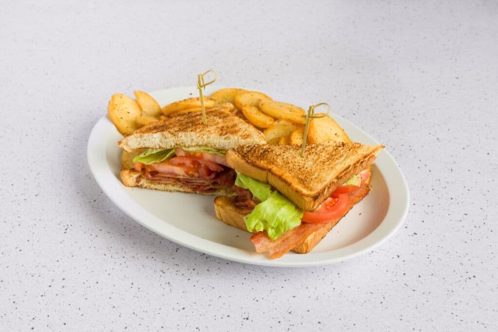 B.L.T. SANDWICH