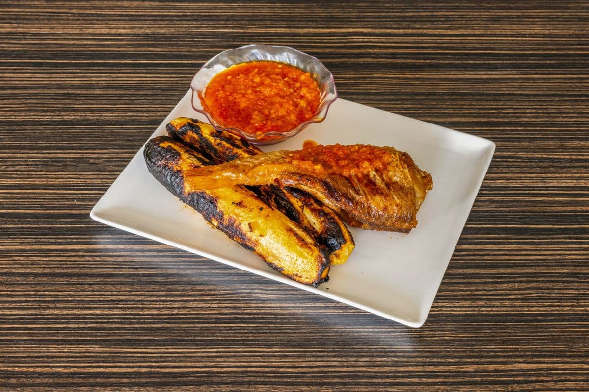 Roasted Plantain and Fish