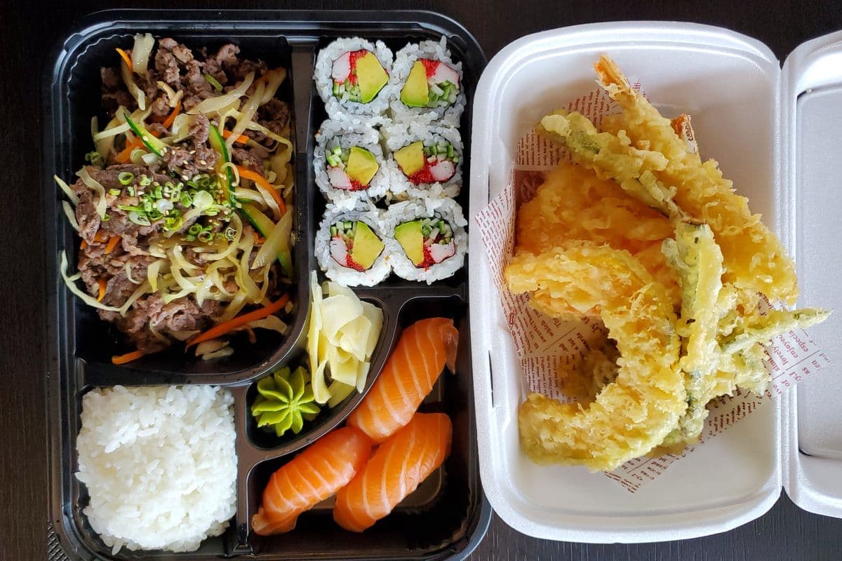 414. Bulgogi Bento Special