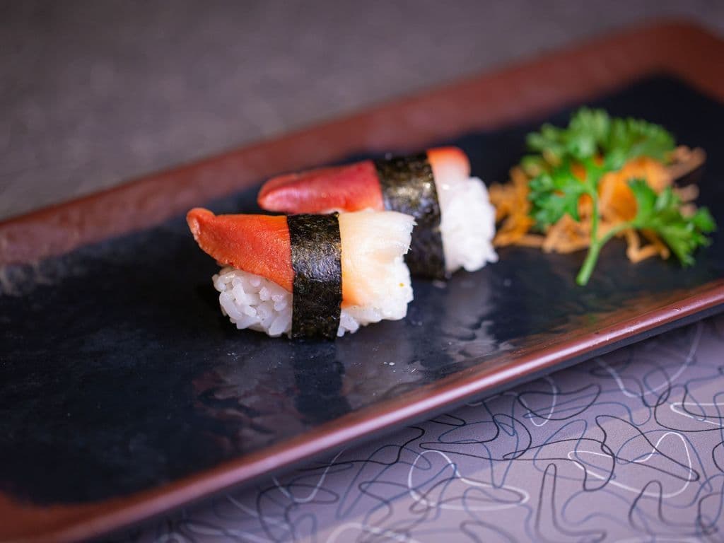 Surf Clam (Hokkigai) Sushi (2pcs)