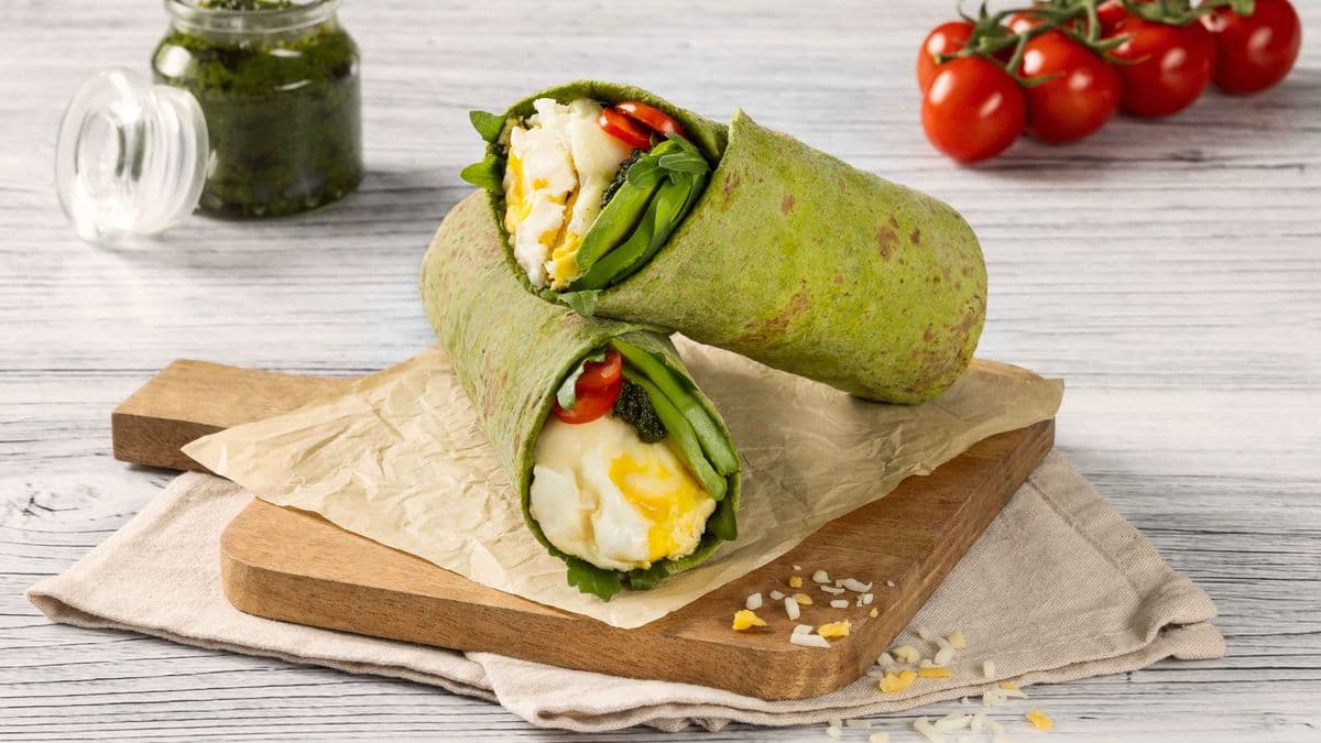 Pesto Avo Egg Wrap
