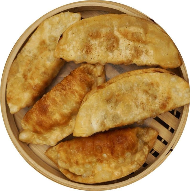 D5. Dumplings Frit Porc 猪肉饺子
