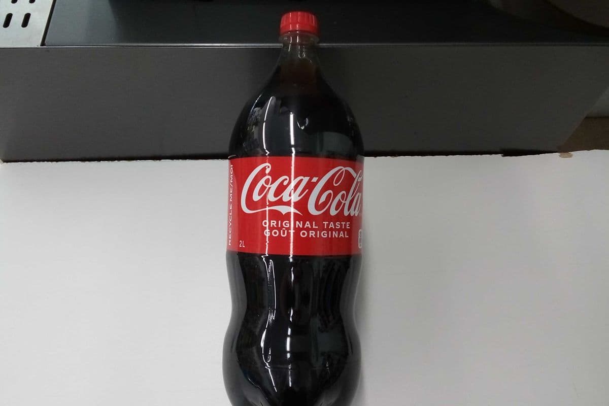 Coke - Regular (2 L)