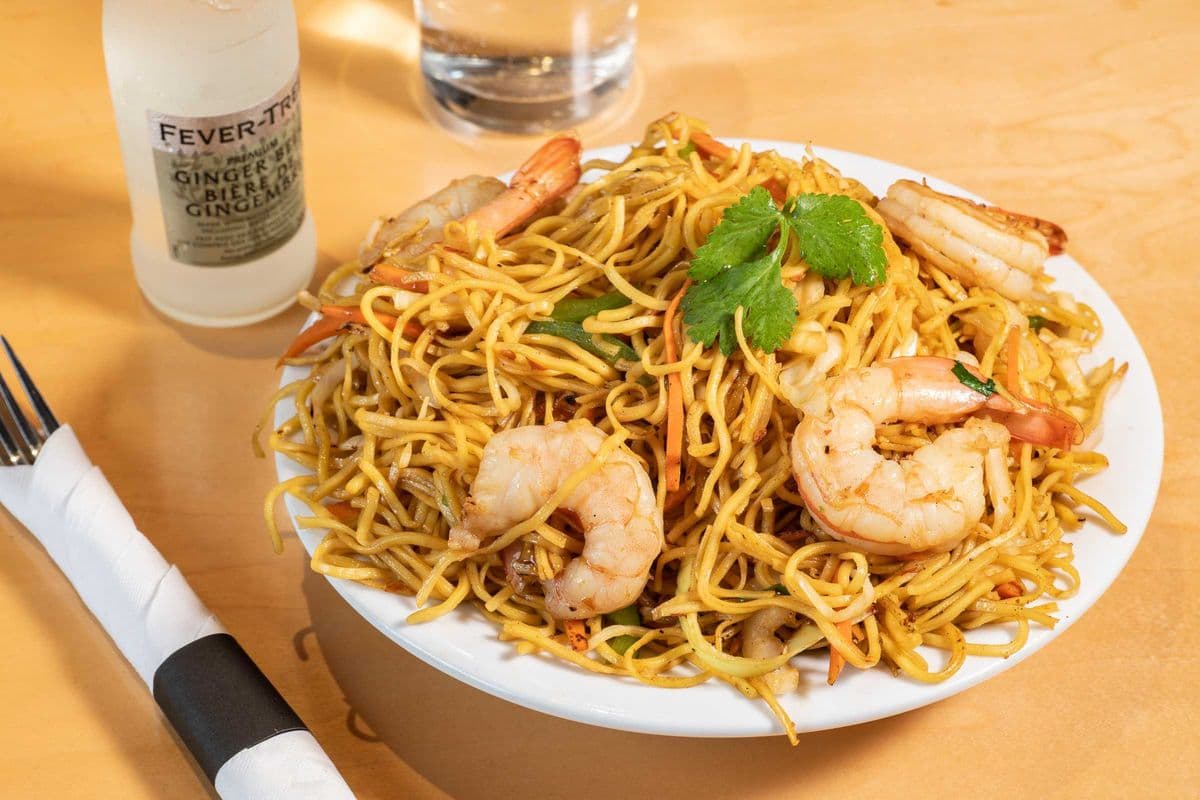 Shrimp Chow Mein (Dairy-Free)