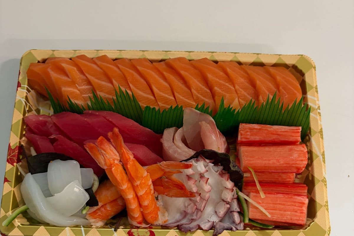 108. Sashimi Fall (40pcs)