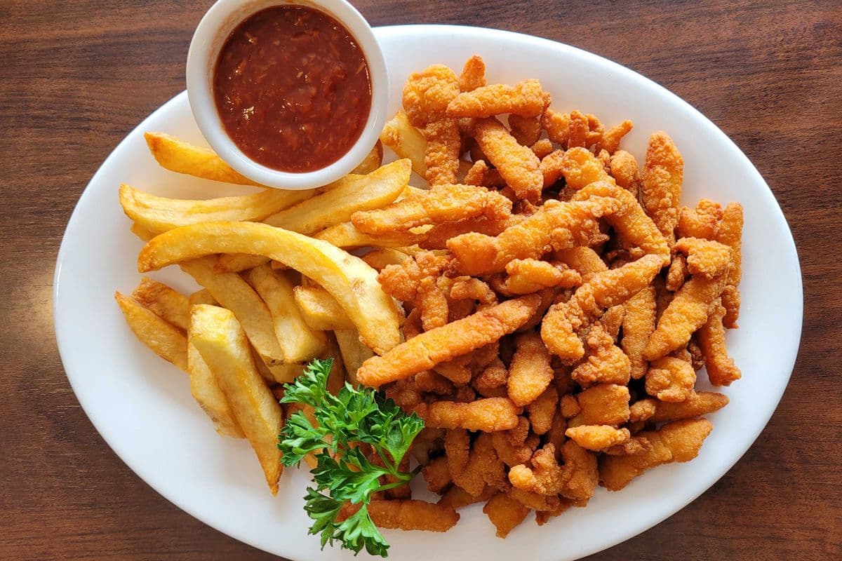 Clam Strips Dinner (8 oz)