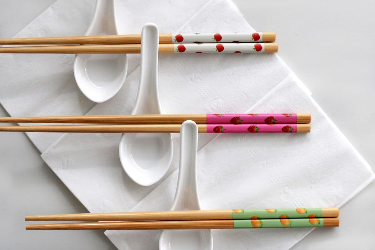 Chopsticks Set- Random colour
