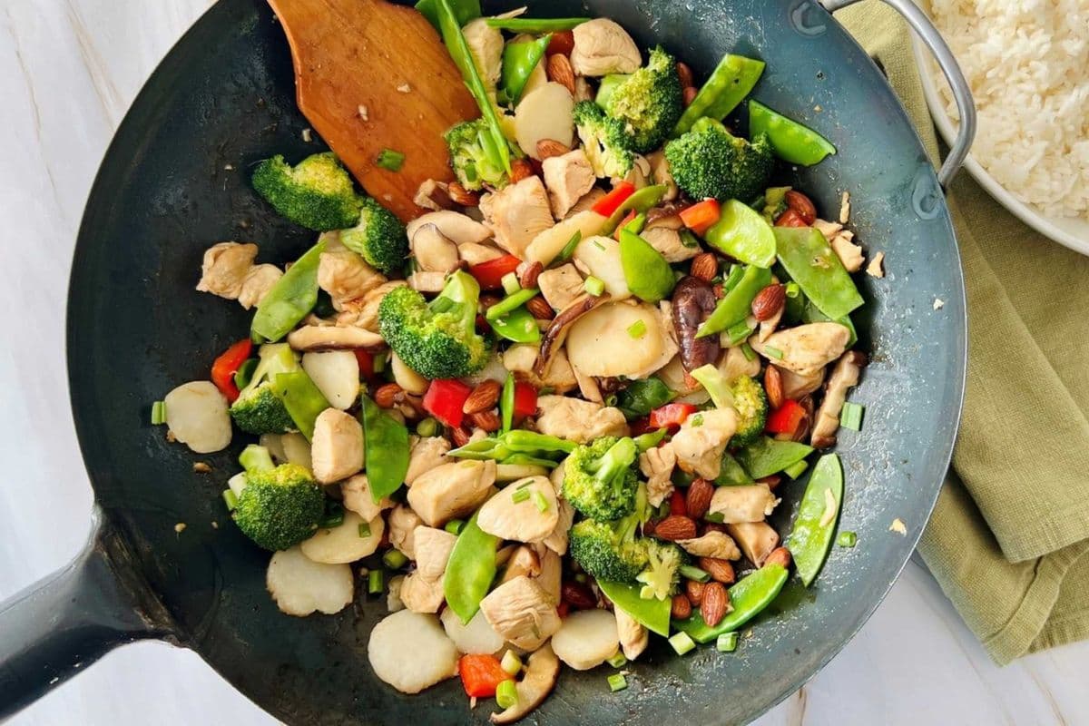 55. Gai Ding with Cashew nut or Almond