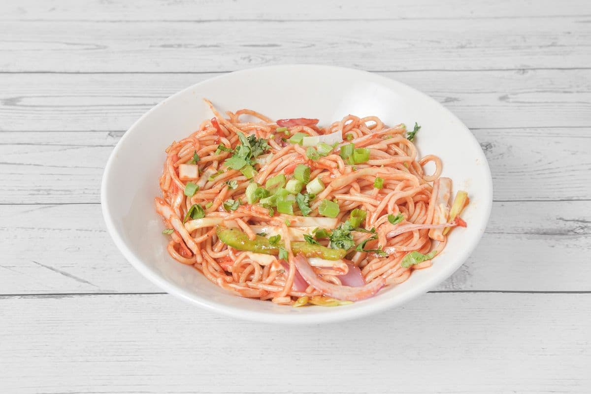 Veg. Hakka Noodles