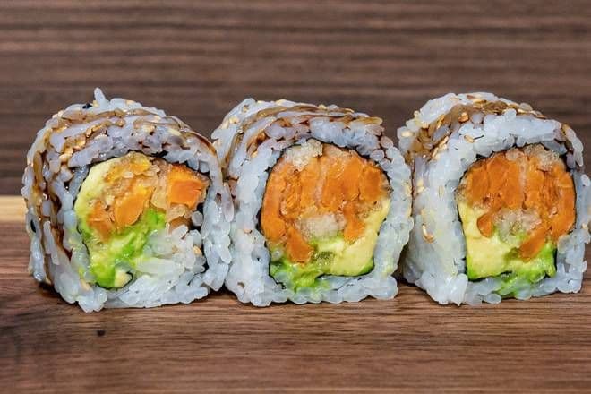 Yam and Avocado Roll (6 pcs)
